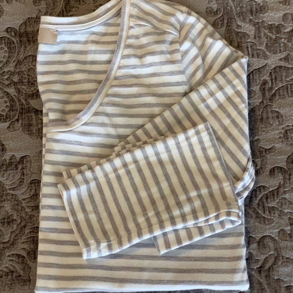 Grey stripe long sleeve tee